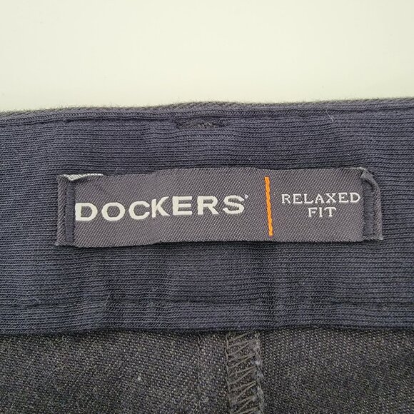 Dockers Straight Leg Pants Mens Size 36 Gray Relaxed Fit - Picture 8 of 10
